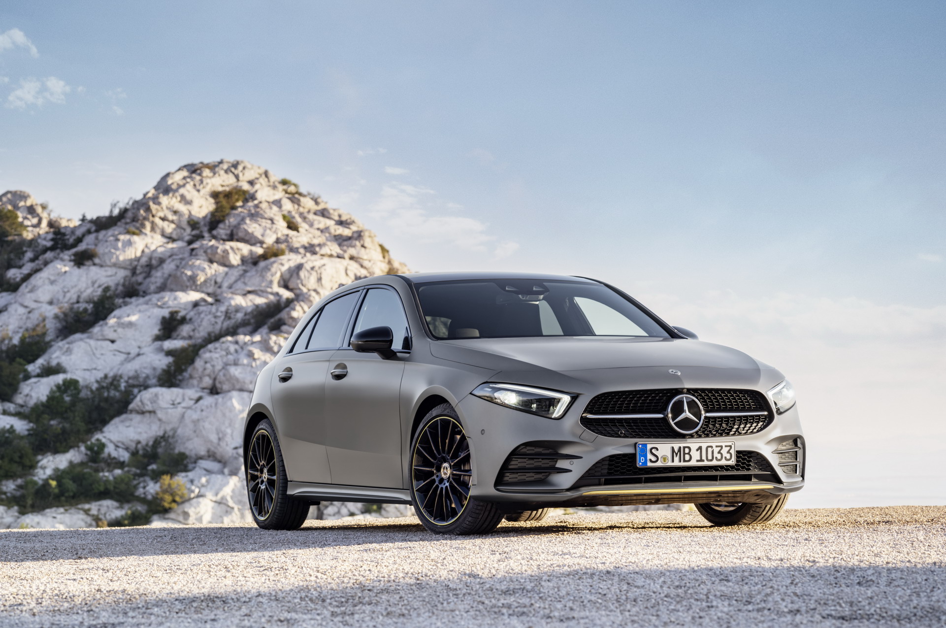 Mercedes klasy A (2018): hatchback zauważony po raz pierwszy